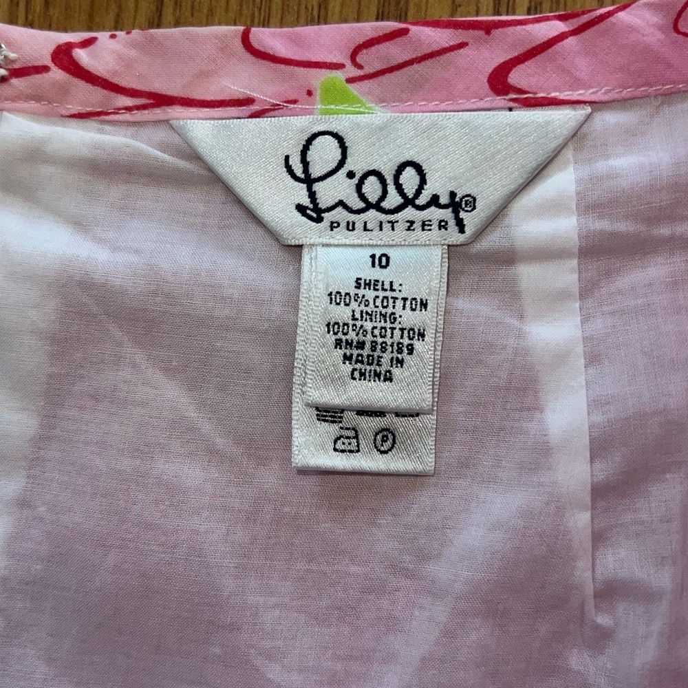Lilly Pulitzer - Picture 3 of 4